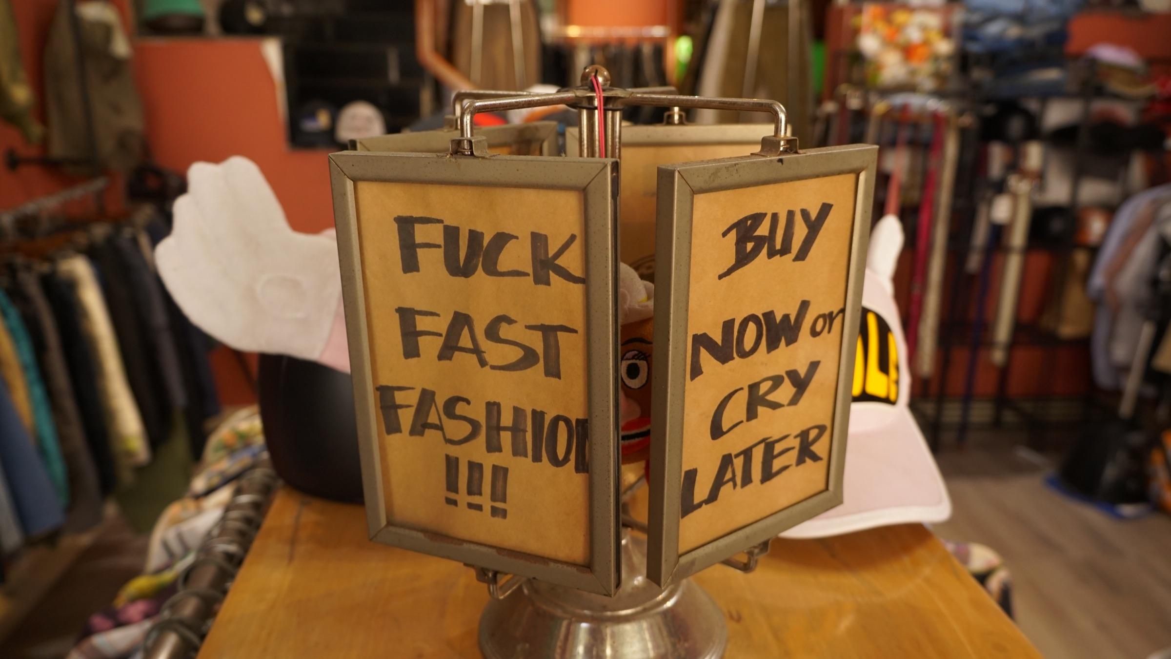 TUYÊN NGÔN · THE MANIFESTO